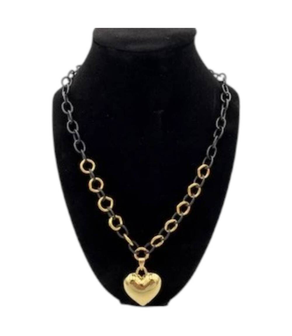 NEW NO WHINING DESIGNING women's puffy heart pendant with magnetic clasp necklac